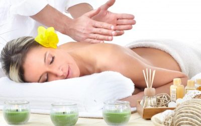 Massage relaxant pour prendre soin de soi après l’accouchement